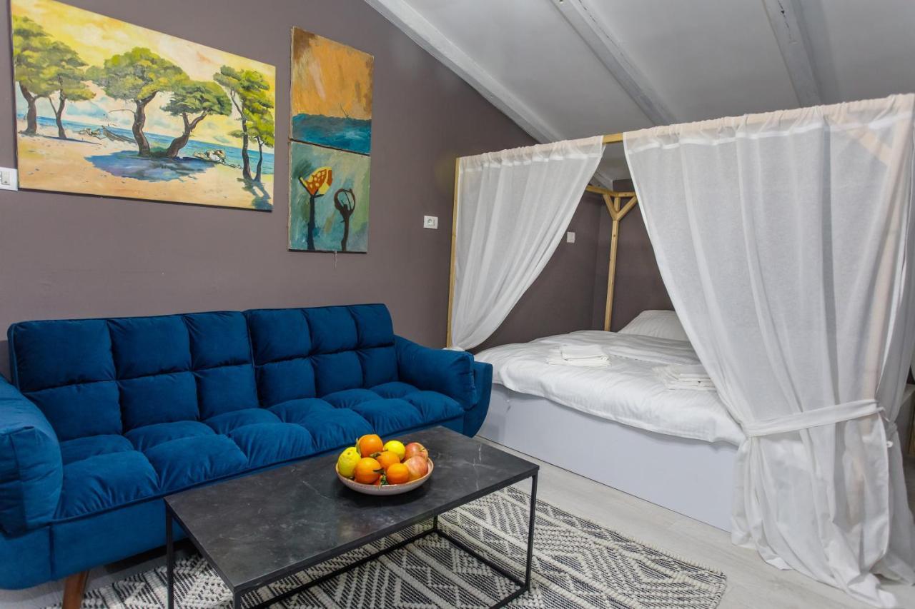 Studio Apartments Villa 24 ติรานา ภายนอก รูปภาพ