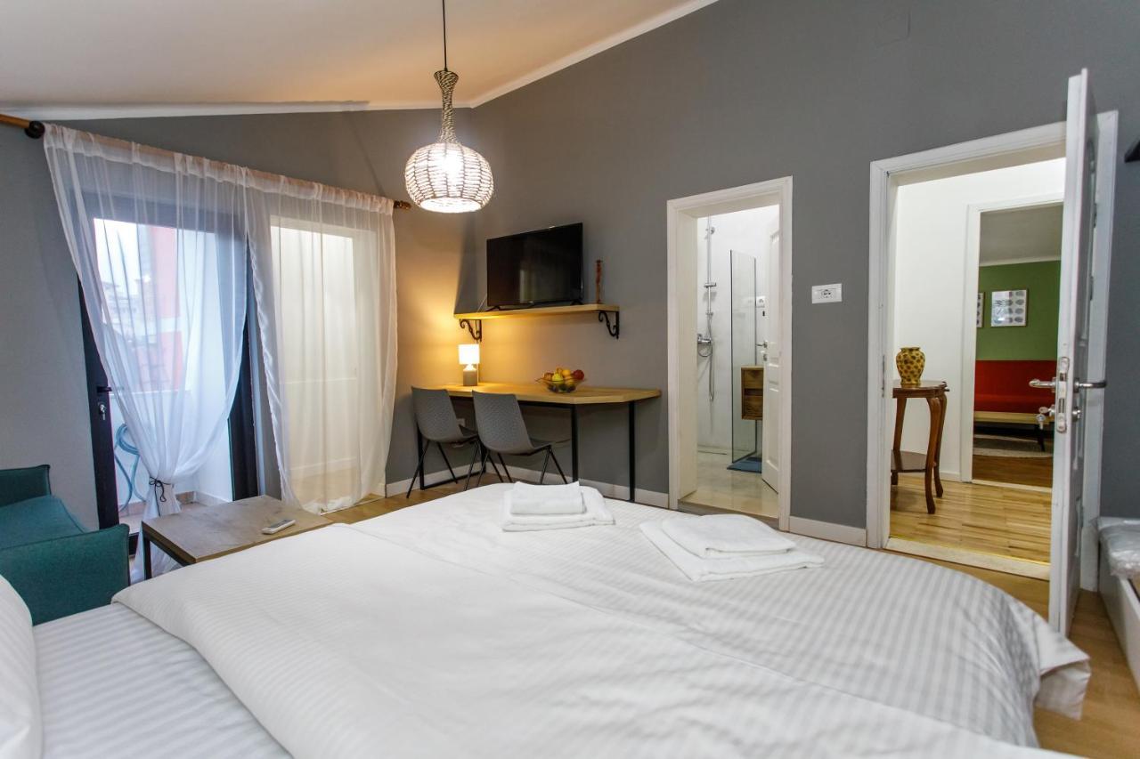 Studio Apartments Villa 24 ติรานา ภายนอก รูปภาพ