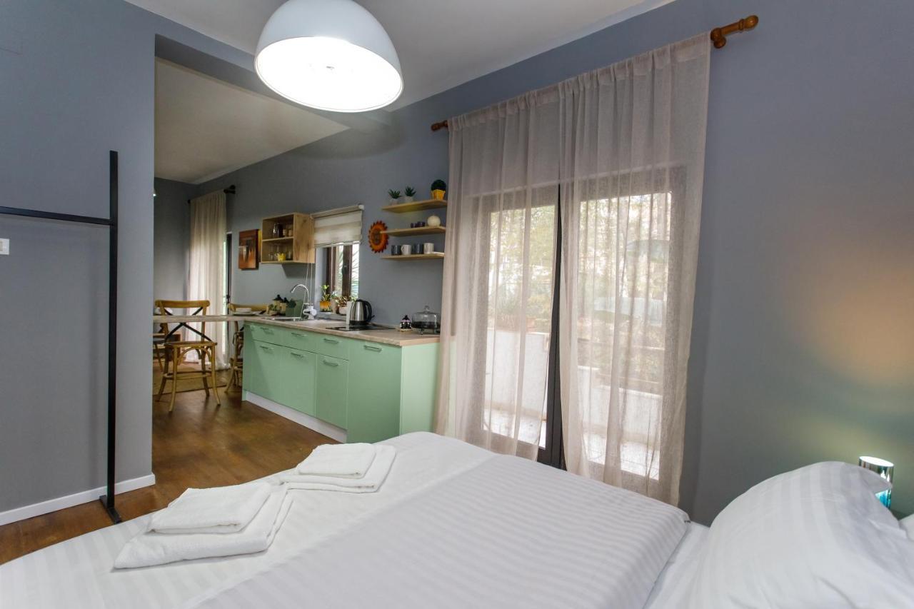 Studio Apartments Villa 24 ติรานา ภายนอก รูปภาพ