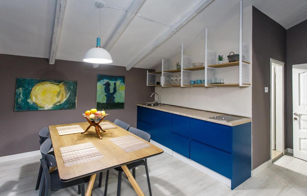 Studio Apartments Villa 24 ติรานา ภายนอก รูปภาพ